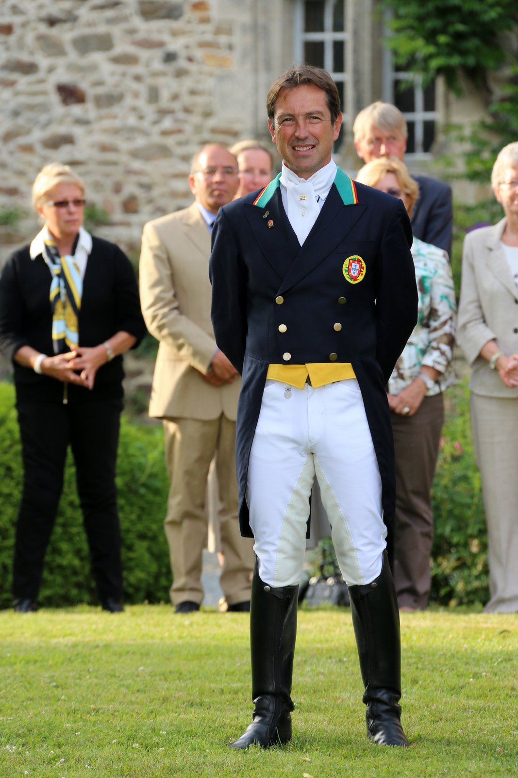 carlos-pinto-cavalier-de-dressage-international